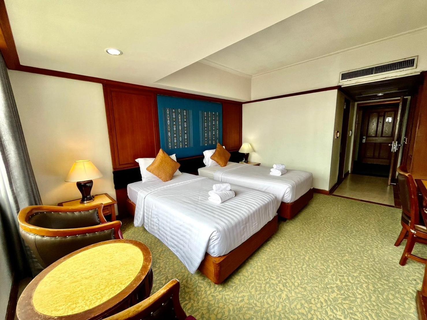 Asian Hotel Hat Yai Bagian luar foto