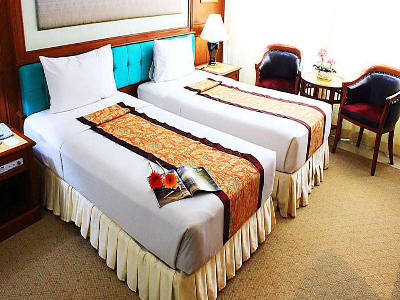 Asian Hotel Hat Yai Bagian luar foto